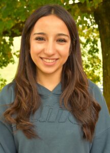 Elya Sonki - Lernende